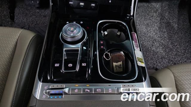 Kia Carnival 4세대 Signature, 2022 9