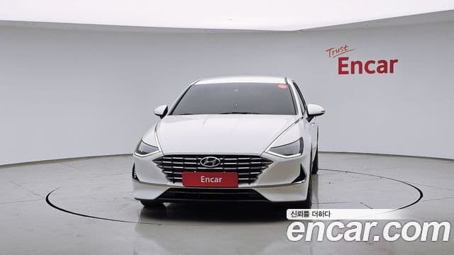 Hyundai Sonata гибрид (DN8) Modern, 2022 3