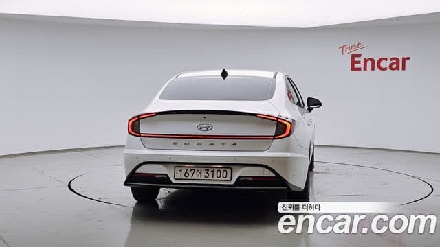 Hyundai Sonata гибрид (DN8) Modern, 2022 4