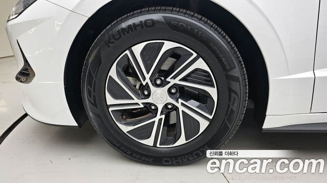 Hyundai Sonata гибрид (DN8) Modern, 2022 все фото