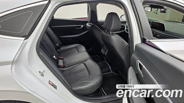 Hyundai Sonata гибрид (DN8) Modern, 2022 12