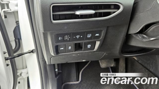 Hyundai Sonata гибрид (DN8) Modern, 2022 16