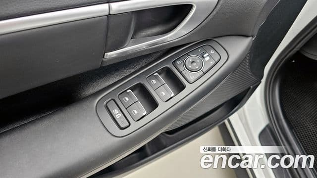 Hyundai Sonata гибрид (DN8) Modern, 2022 17