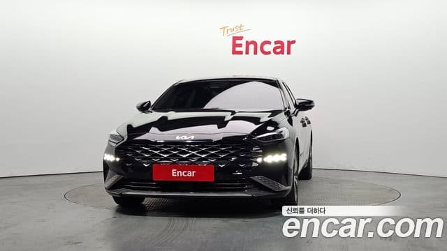 Kia K8 Signature, 2022 3