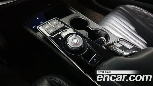Kia K8 Signature, 2022 9