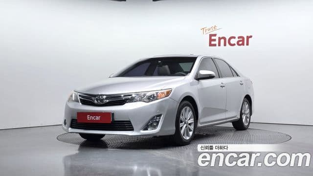 Toyota New 캠리 2.5 XLE, 2013 1