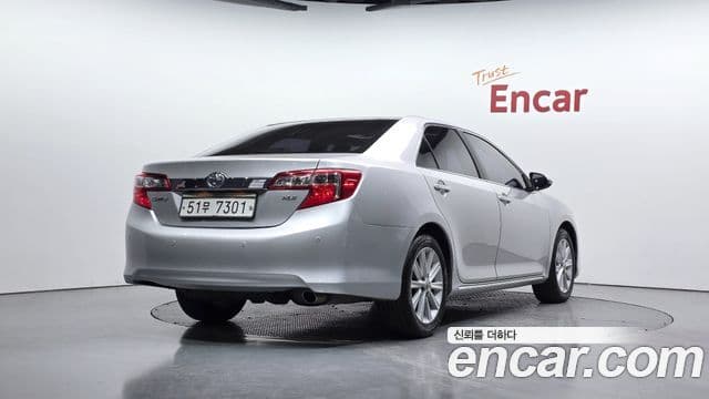 Toyota New 캠리 2.5 XLE, 2013 2