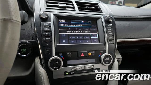 Toyota New 캠리 2.5 XLE, 2013 14