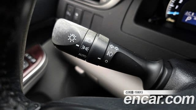 Toyota New 캠리 2.5 XLE, 2013 16