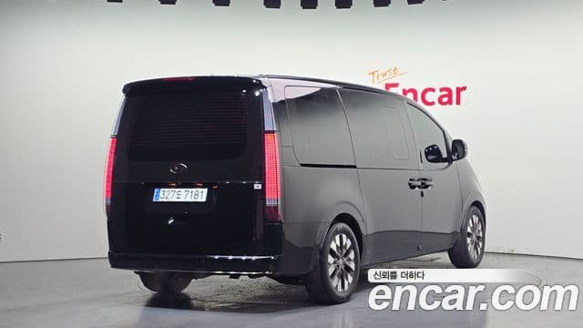 Hyundai Staria Inspiration, 2022 2