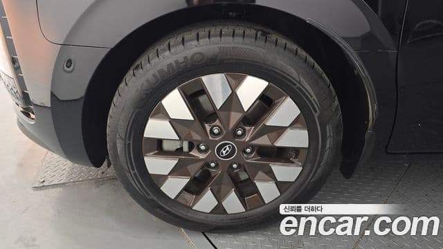 Hyundai Staria Inspiration, 2022 все фото