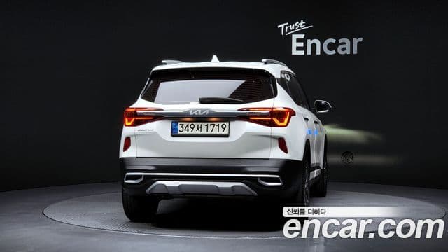 Kia Seltos Prestige, 2023 4
