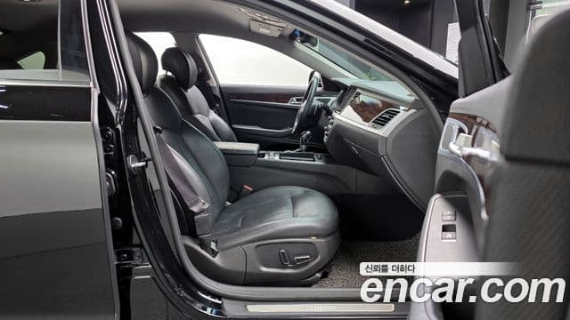 Hyundai Genesis DH Modern, 2016 10