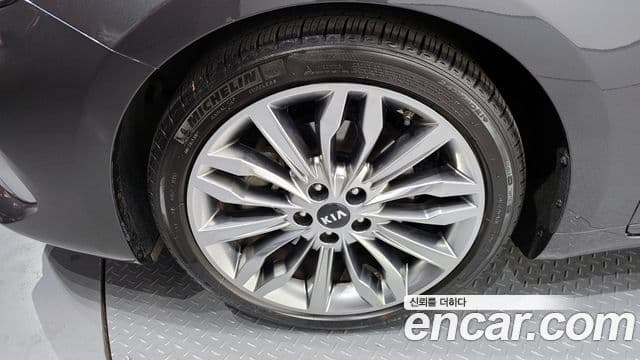 Kia K7 Premier Noblesse, 2020 все фото