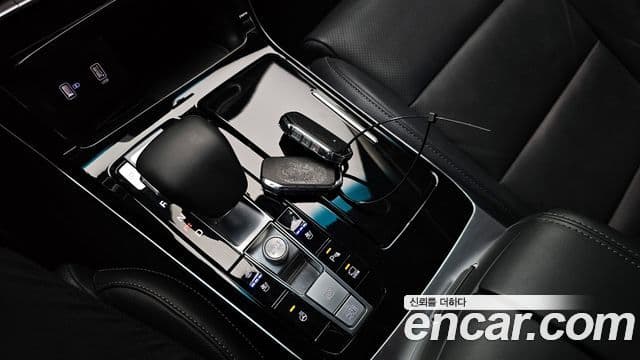 Kia K7 Premier Noblesse, 2020 9