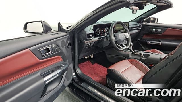 Ford Mustang 7세대 2.3 EcoBoost Premium кабриолет, 2024 11