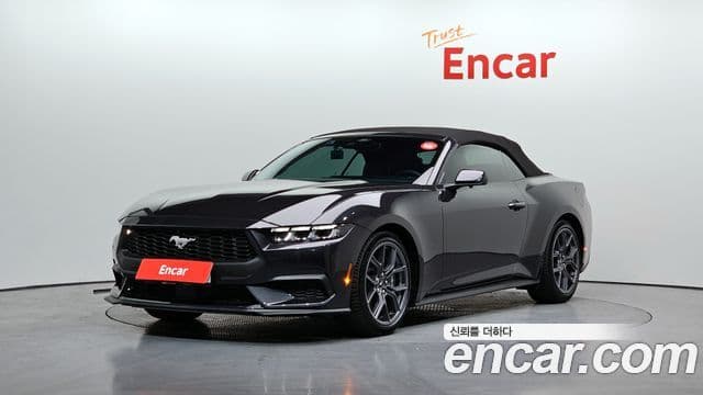 Ford Mustang 7세대 2.3 EcoBoost Premium кабриолет, 2024 19
