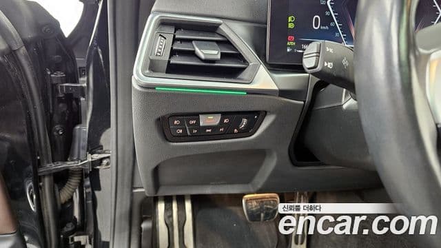 BMW 4시리즈 (G22) 420i M Sport купе, 2024 16