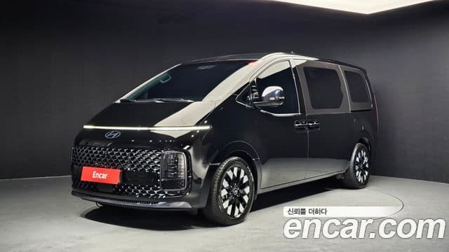 Hyundai Staria Inspiration, 2025 1