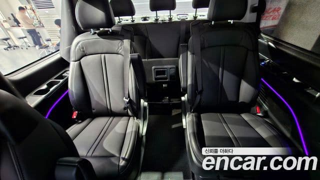Hyundai Staria Inspiration, 2025 12