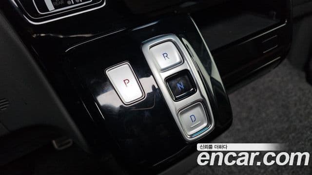 Hyundai Staria Mobility, 2023 9