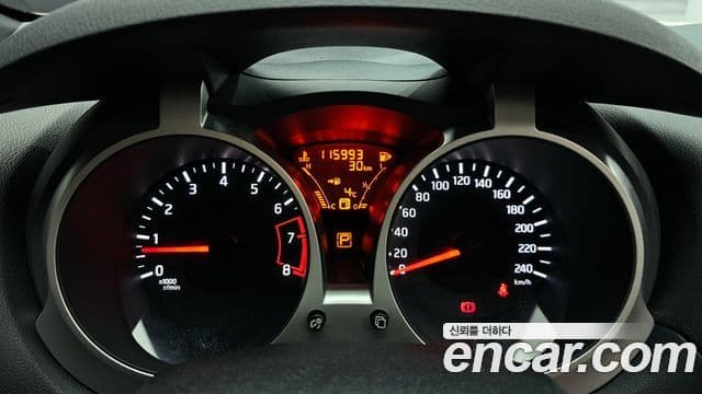 Nissan 쥬크 F15, 2016 8