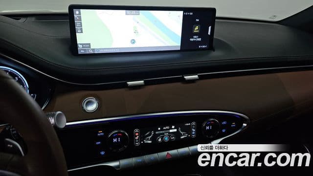 Genesis GV70, 2023 17