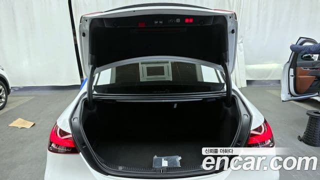 Mercedes-Benz E-класс W213 AMG Line, 2023 20