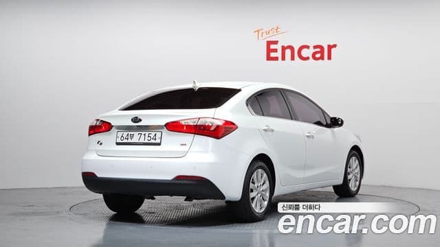 Kia K3 Trendy, 2013 2