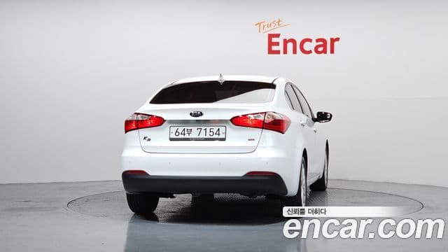 Kia K3 Trendy, 2013 4