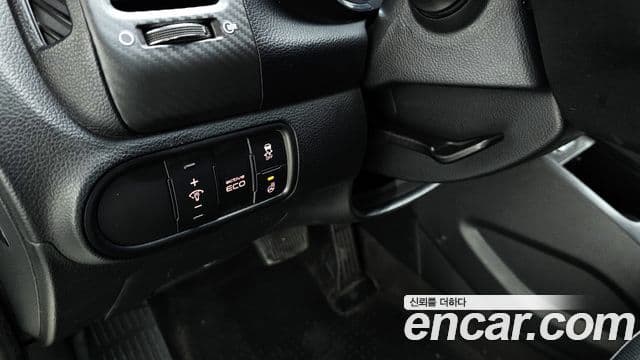 Kia K3 Trendy, 2013 14