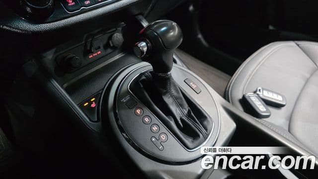 Kia Sportage R топовая версия, 2012 9