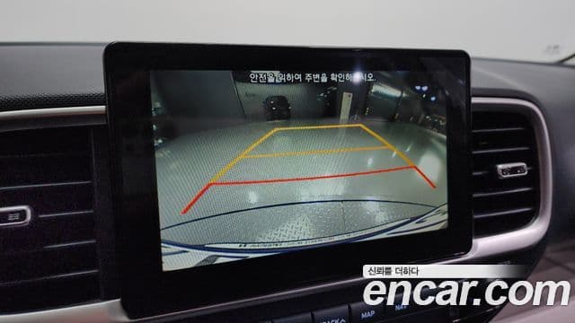 Hyundai Venue 1.6 Flux, 2020 15