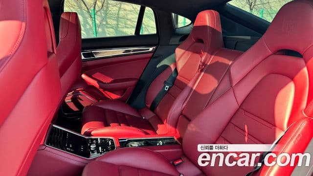 Porsche Panamera (971) 4.0 GTS, 2022 14