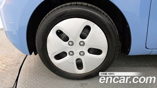 Kia The / новый New Ray Standard, 2021 все фото