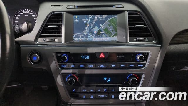 Hyundai LF Sonata 2.0 Smart, 2015 17