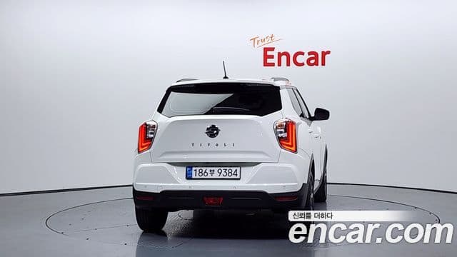 KG모빌리티(SsangYong) Berry New Tivoli V3, 2022 4