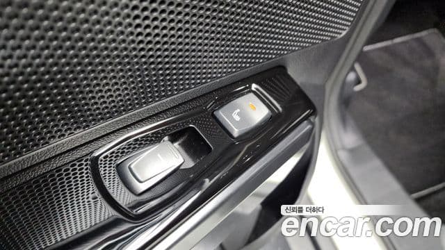 KG모빌리티(SsangYong) Berry New Tivoli V3, 2022 18