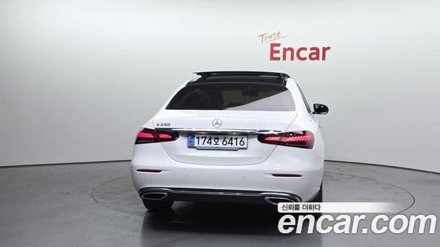 Mercedes-Benz E-класс W213 Avantgarde, 2023 4