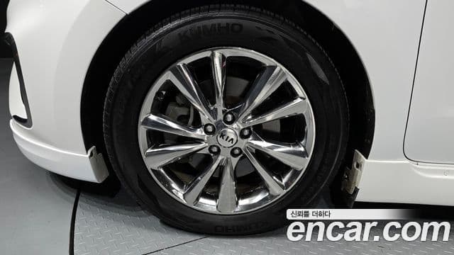 Kia The / новый New Carnival President, 2019 все фото