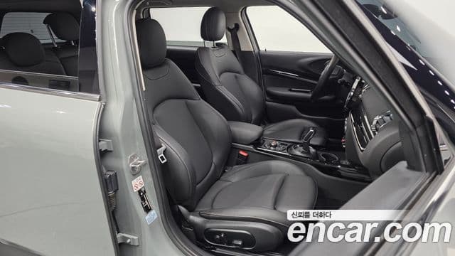 Mini Cooper 클럽맨 2세대, 2021 10
