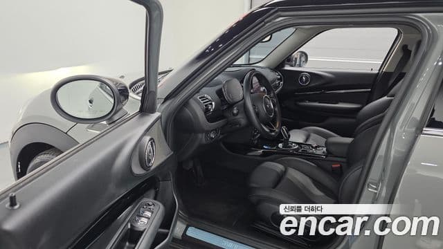 Mini Cooper 클럽맨 2세대, 2021 11