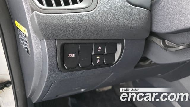 Kia All New Pride Luxury, 2014 13