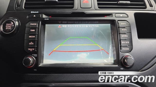 Kia All New Pride Luxury, 2014 17