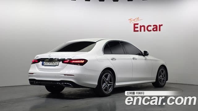 Mercedes-Benz E-класс W213 AMG Line, 2023 2