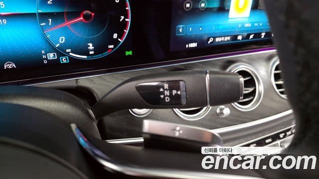 Mercedes-Benz E-класс W213 AMG Line, 2023 9