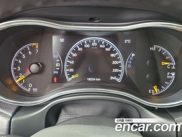 Jeep Grand Cherokee WK2, 2021 9