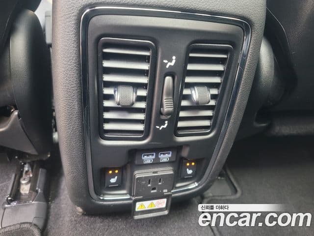 Jeep Grand Cherokee WK2, 2021 16