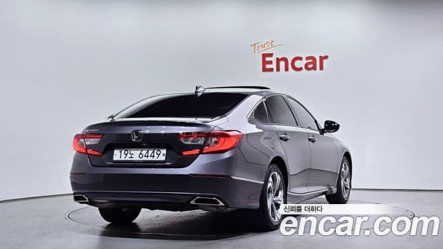 Honda Accord 10세대 1.5 турбо, 2018 2