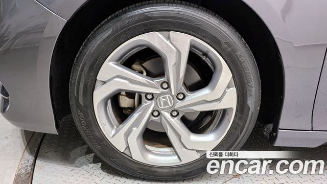Honda Accord 10세대 1.5 турбо, 2018 все фото